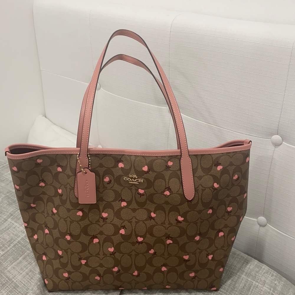 Coach heart tote bag